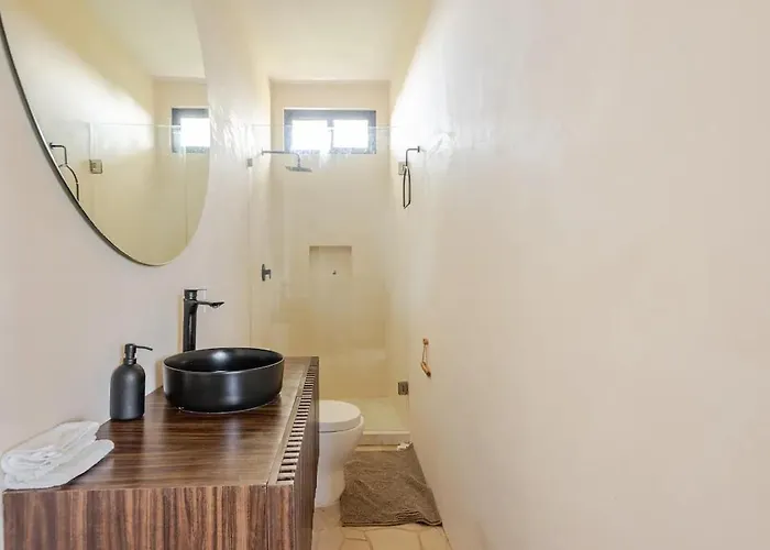 Rev Apartment *