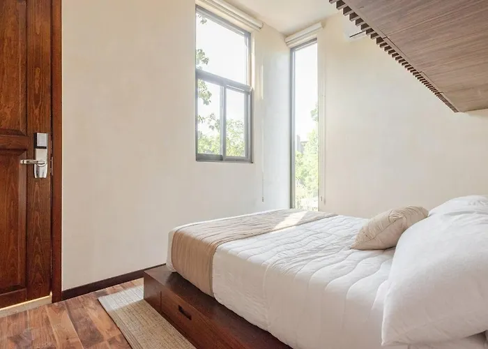 Rev Apartment *